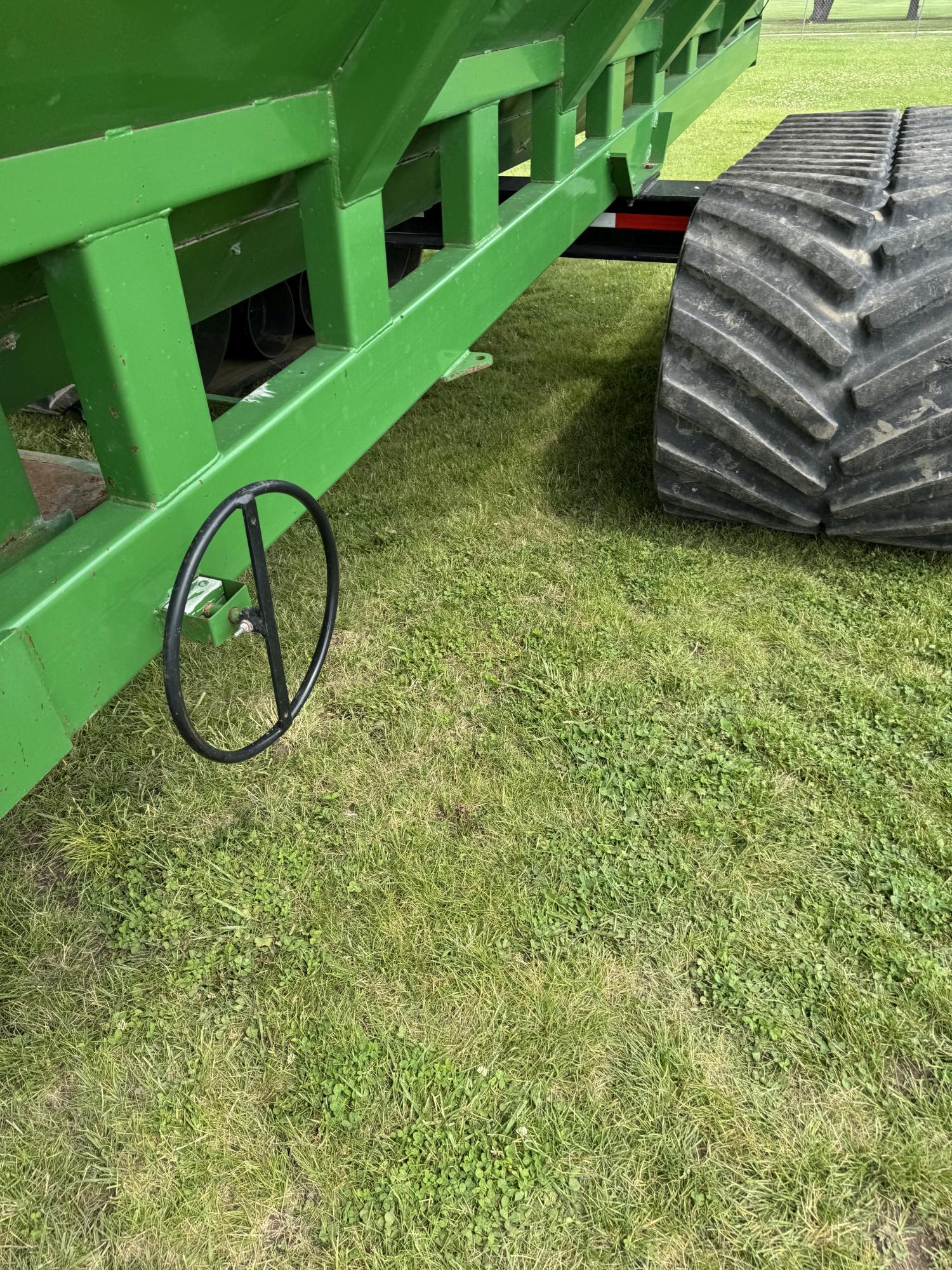 Killbros 1810 Grain Cart