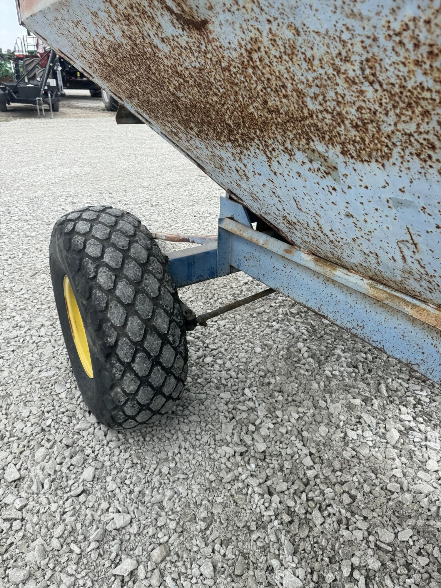 DMI Gravity Wagon