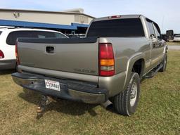 2002 CHEVORLET SILVERADO TAN