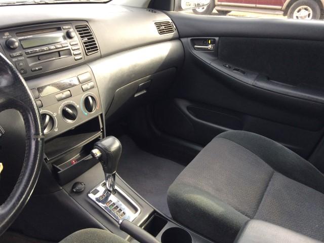 2003 TOYOTA COROLLA RED