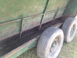 4 ton bulk cattle feeder