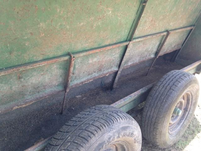 4 ton bulk cattle feeder