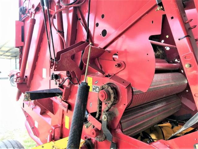 2016 New Holland Roll Belt 450 round baler