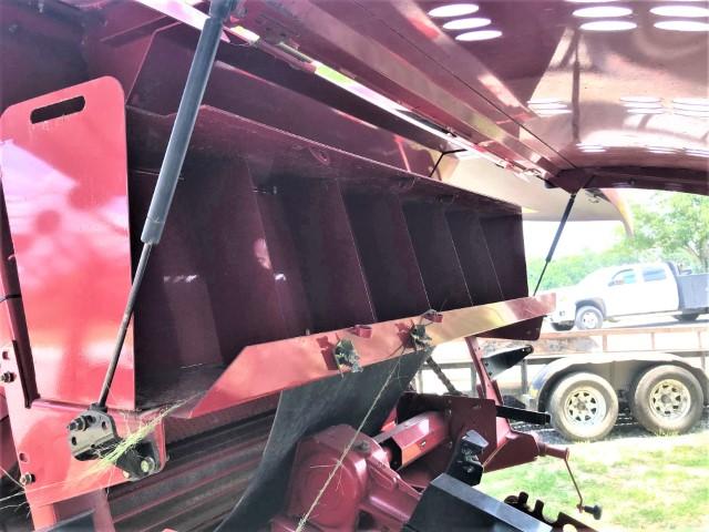 2016 New Holland Roll Belt 450 round baler