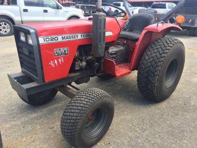 Massey Ferguson 1020 Tractor