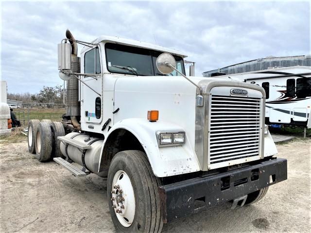 2008 Freightliner tandem axle tractor