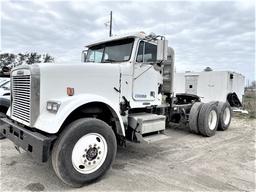 2008 Freightliner tandem axle tractor