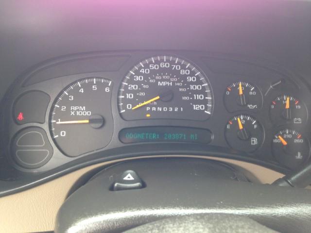 2006 CHEVY SUBURBAN