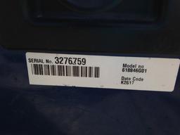 Cushman golf car with dump bed
