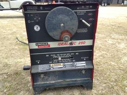 LINCOLN WELDING MACHINE 250 IDEAL ARC