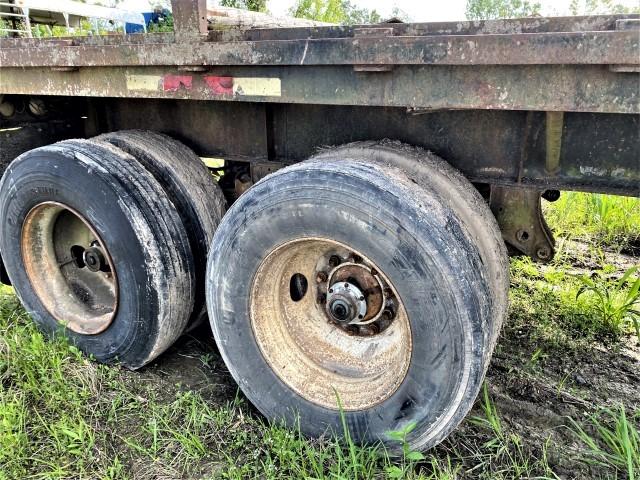 Black Diamond 40’ float trailer