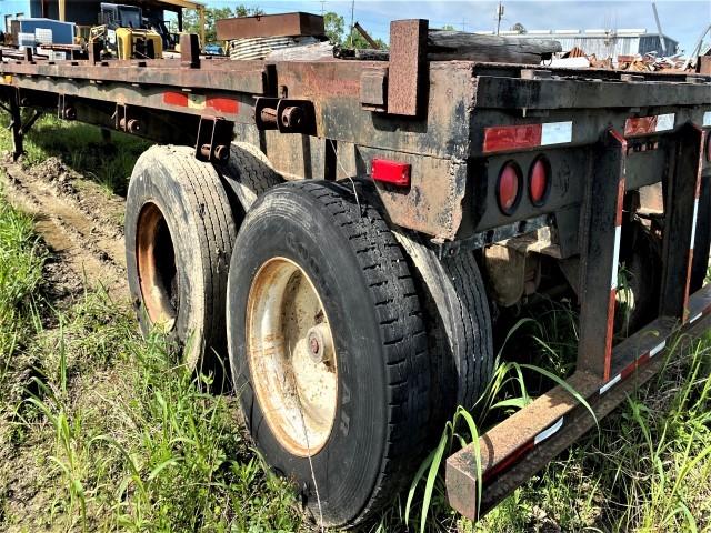 Black Diamond 40’ float trailer