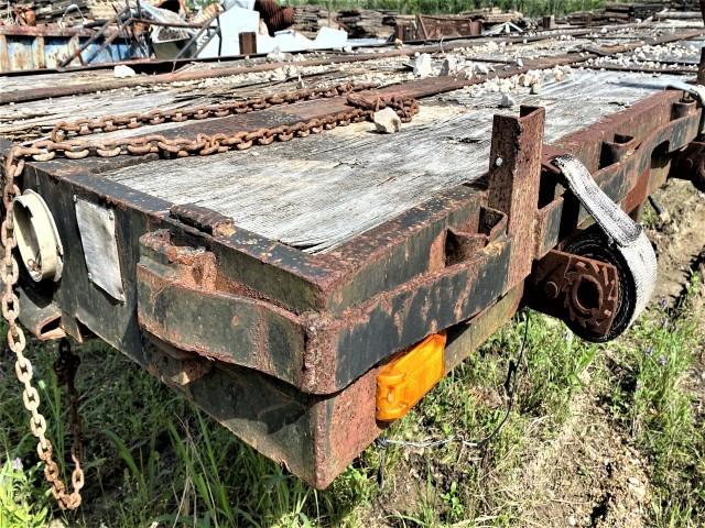 Black Diamond 40’ float trailer