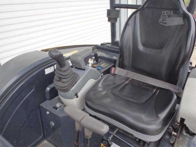2017 John Deere 26G excavator
