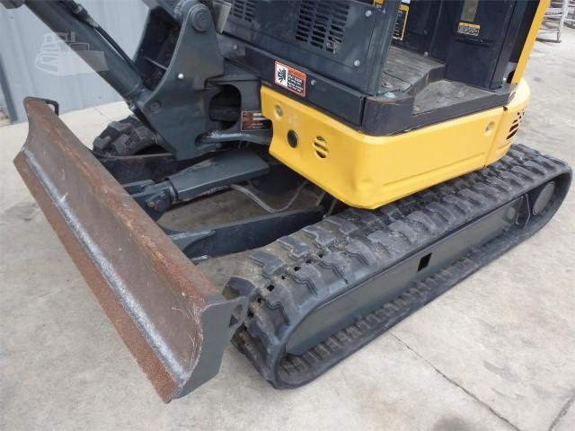 2017 John Deere 26G excavator
