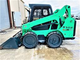 2014 Bobcat S530 skid steer loader