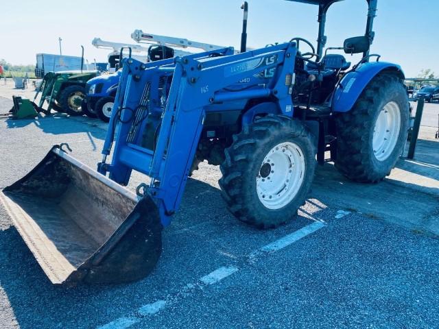 LS P7040 Diesel Tractor