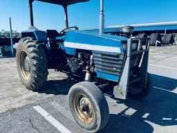 Long 2510 Diesel Tractor