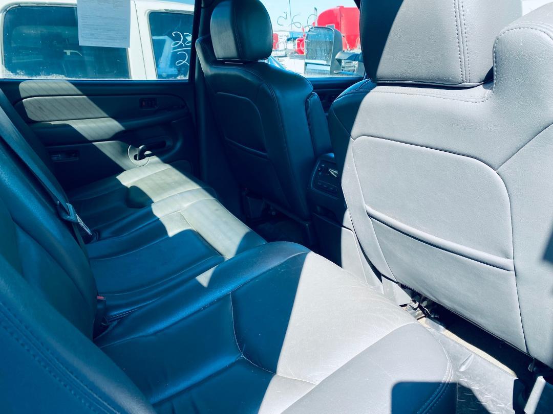 2007 GMC 3500 crew cab dually pickup