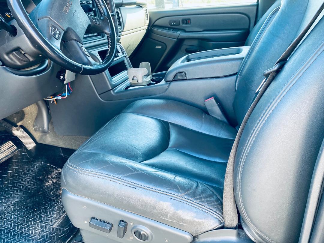 2007 GMC 3500 crew cab dually pickup
