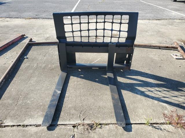 SKID STEER FORKS