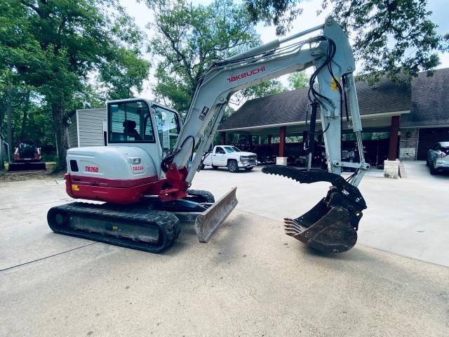 2018 Takeuchi TB260 excavator
