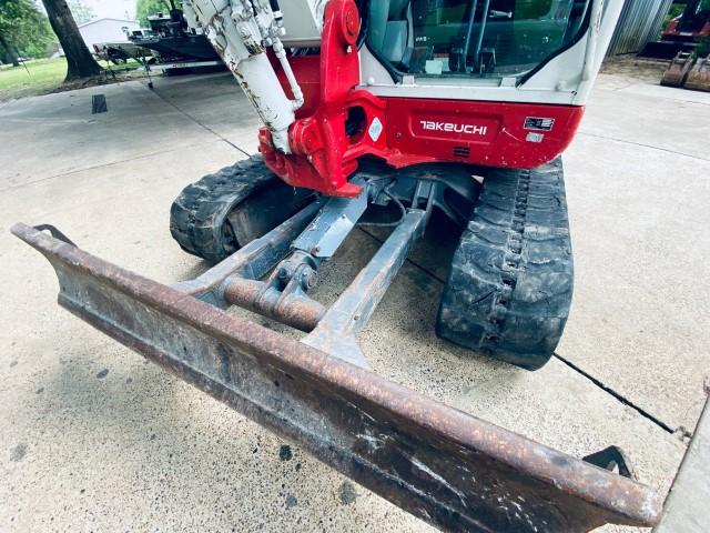 2018 Takeuchi TB260 excavator