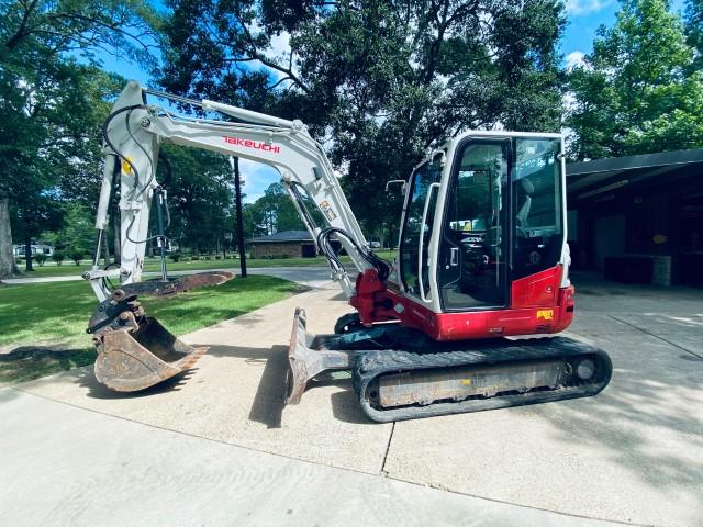 2018 Takeuchi TB260 excavator