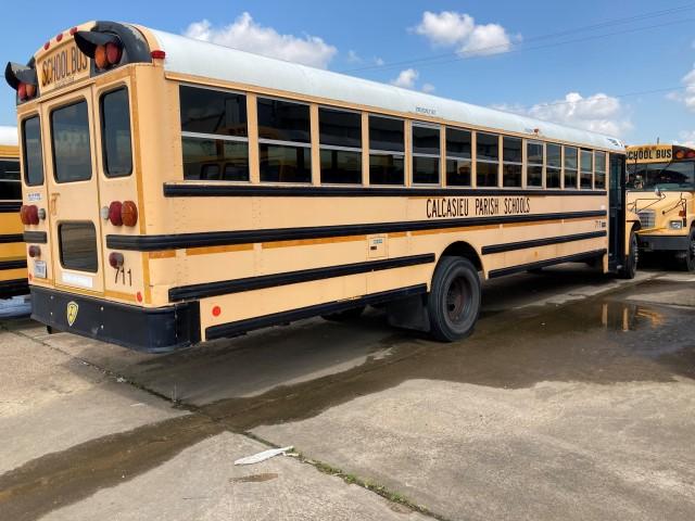 2008 INTERNATIONAL 78 PASSENGER BUS