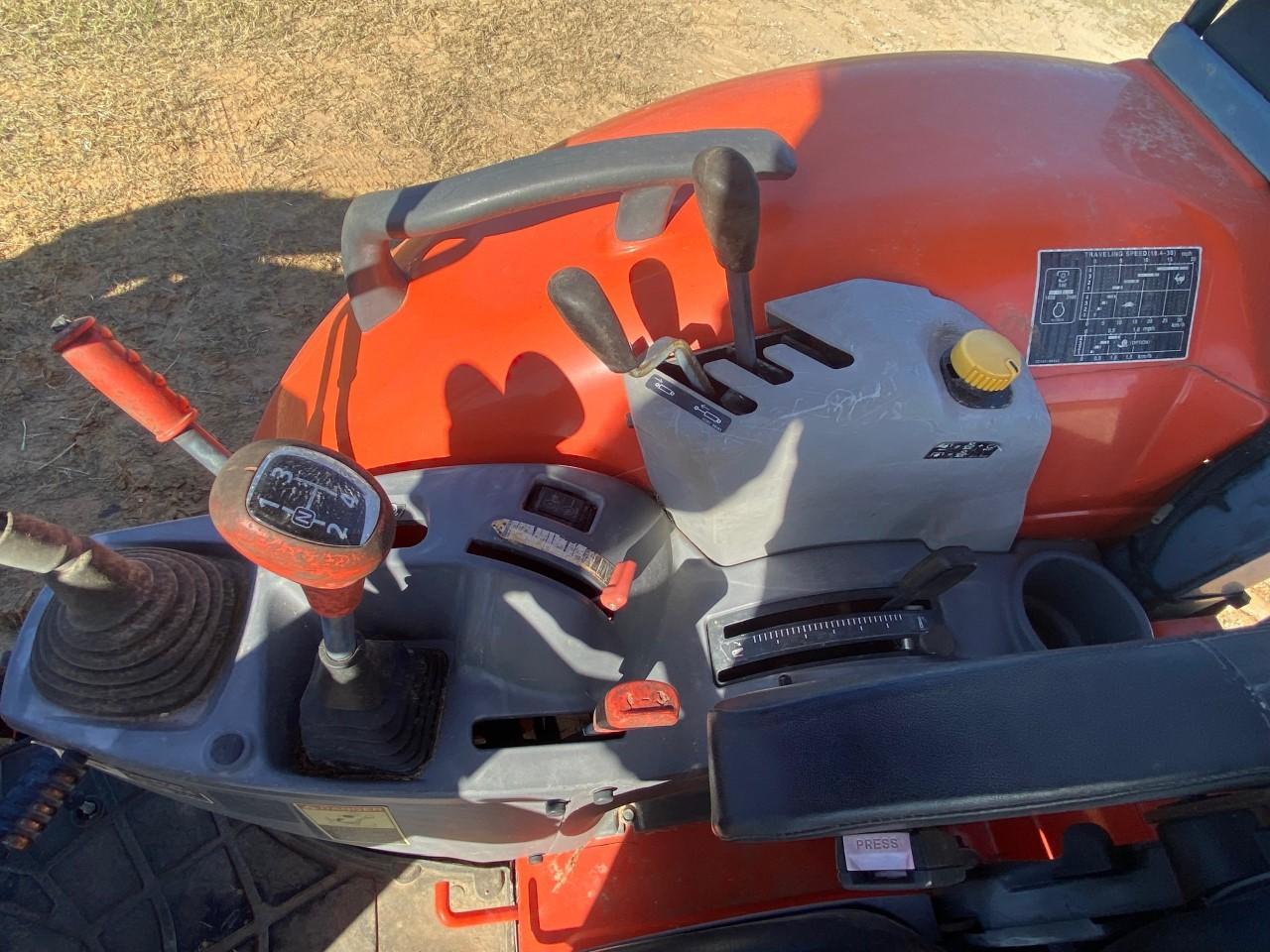 2018 Kubota M5-091D diesel tractor