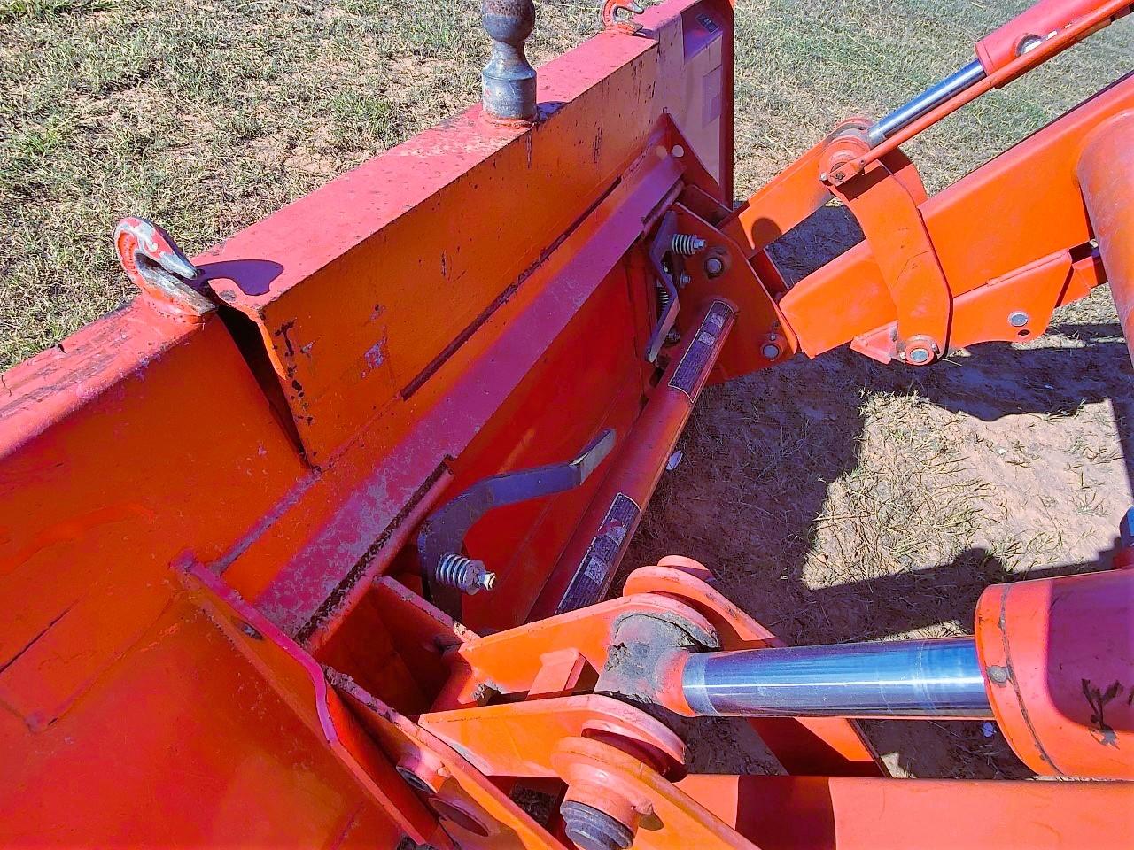 2018 Kubota M5-091D diesel tractor