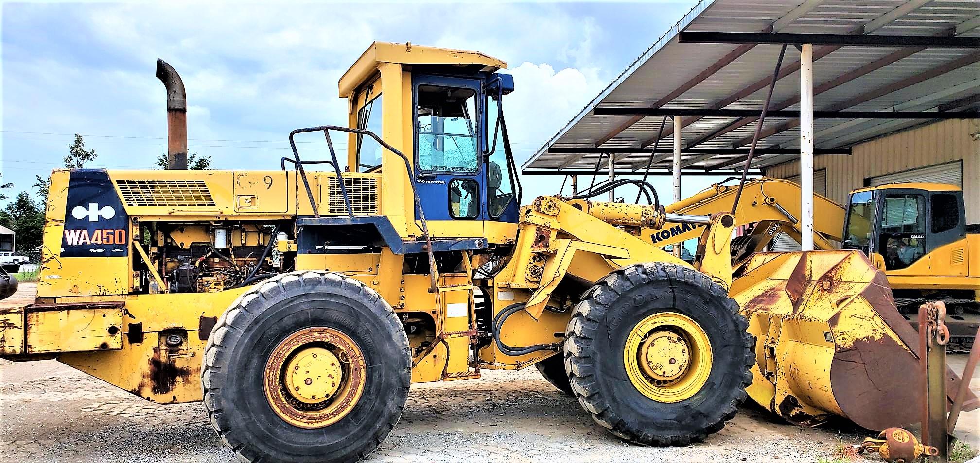 1991 Komatsu WA450-2 articulating wheel loader