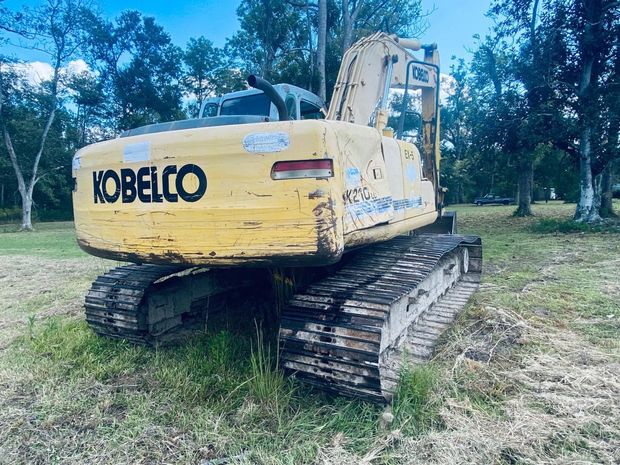 2006 Kobelco SK210LC excavator
