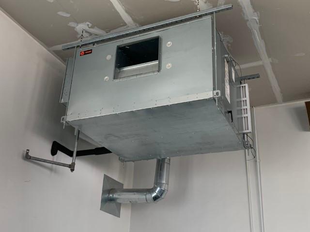 4 Trane Air Handlers, Filter 16x25x2, Auditorium