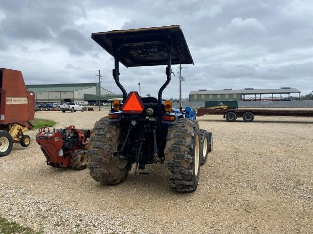 LS  R4047 diesel tractor