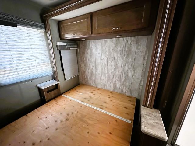 2018 Winnebago Intent 26’ motorhome
