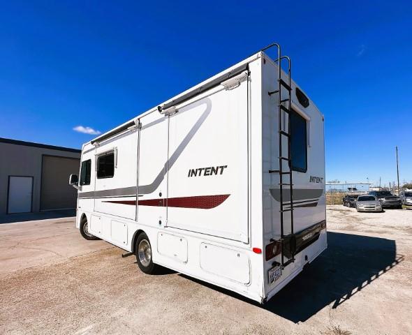 2018 Winnebago Intent 26’ motorhome