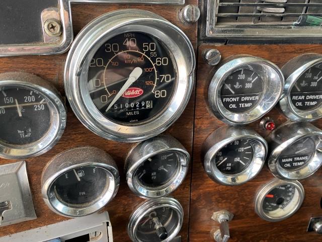 1998 Peterbilt 379  tandem axle truck