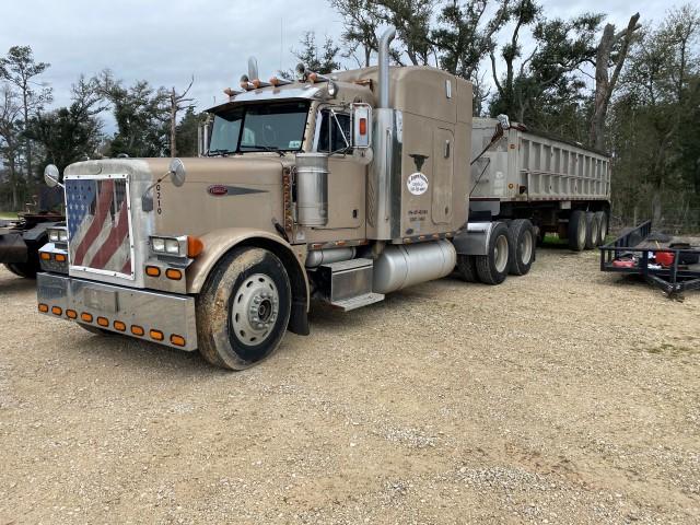 1998 Peterbilt 379  tandem axle truck