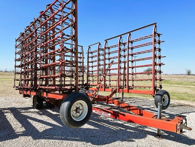 McFarlane model HD1046-16 spike harrow