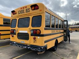 2002 Bluebird 30 passenger cutaway bus inop