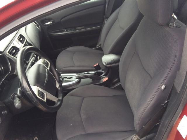 2013 Chrysler 200