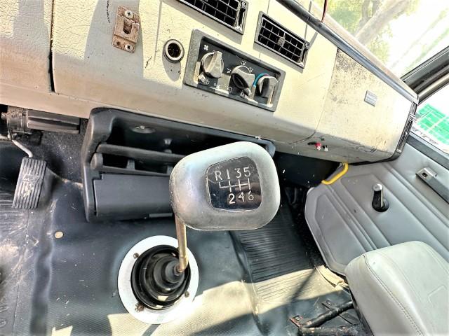 2001 Freightliner single axle refuse dump truck
