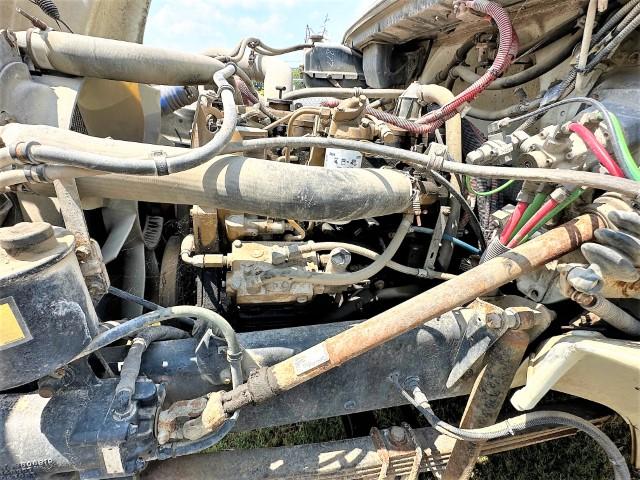 2001 Freightliner single axle refuse dump truck