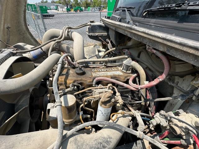 2001 Freightliner single axle refuse dump truck