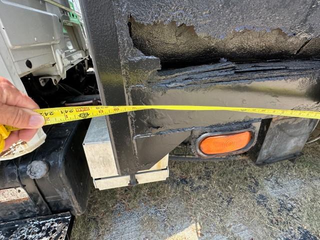 2001 Freightliner single axle refuse dump truck