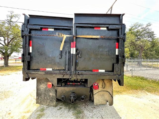 2001 Freightliner single axle refuse dump truck
