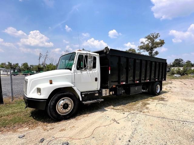 2001 Freightliner single axle refuse dump truck