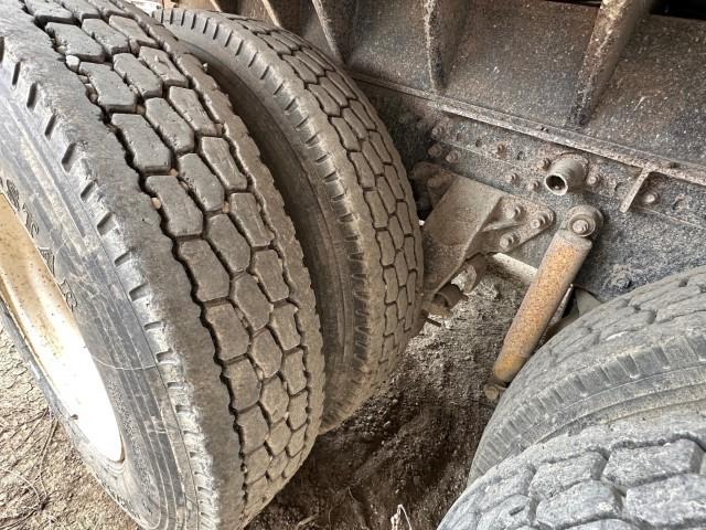 2006 Mack tandem axle dump truck
