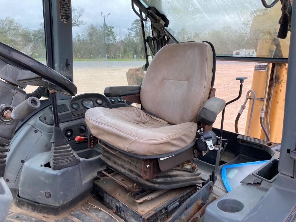 NEW HOLLAND 575E LOADER/BACKHOE